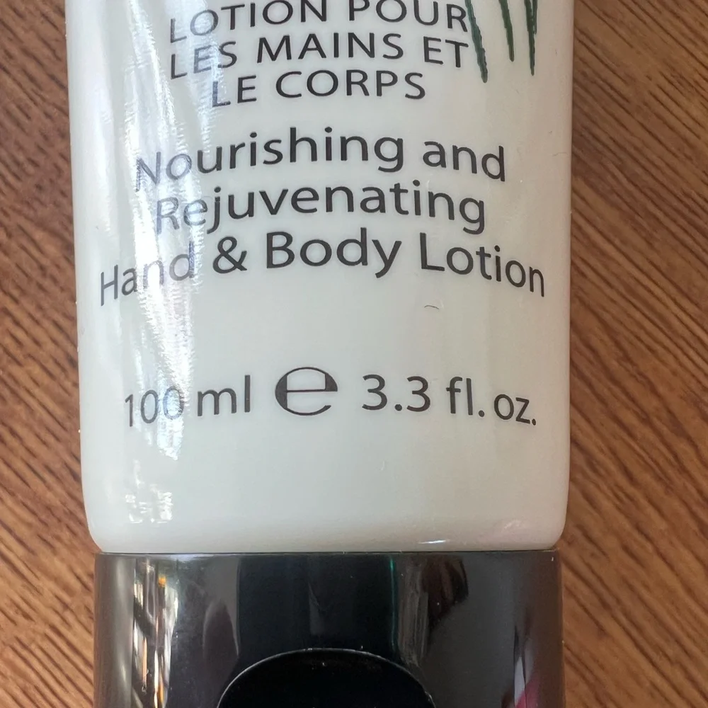 Codi Lavender Hand & Body Lotion Nourishing and Rejuvenating 3.3 oz NWT